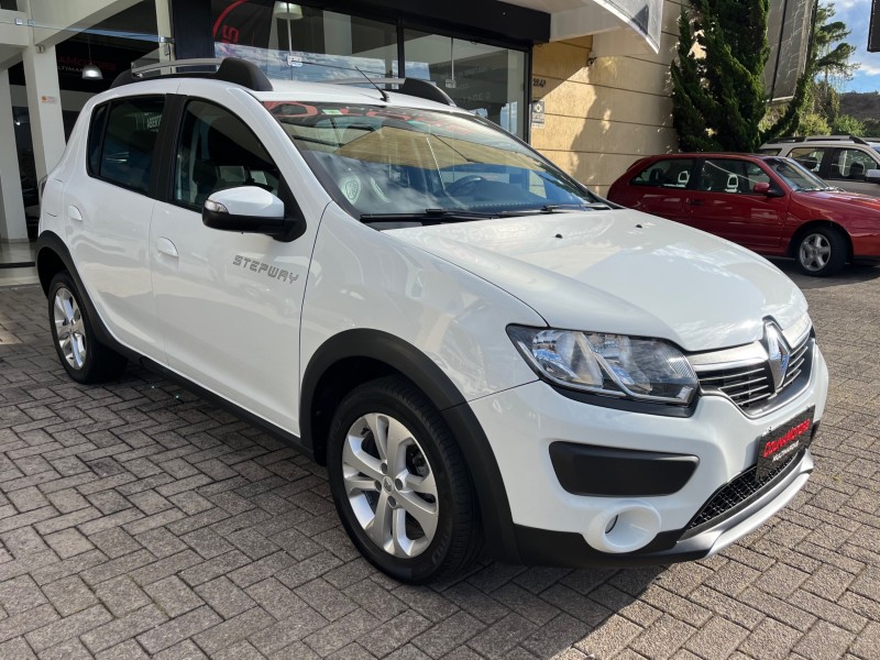 SANDERO 1.6 STEPWAY 8V FLEX 4P MANUAL - 2016 - CAXIAS DO SUL