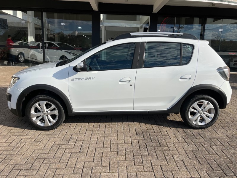 SANDERO 1.6 STEPWAY 8V FLEX 4P MANUAL - 2016 - CAXIAS DO SUL