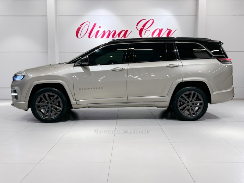 COMMANDER 2.0 OVERLAND HURRICANE 4X4 TURBO GASOLINA 4P AUTOMÁTICO - 2025 - FLORES DA CUNHA
