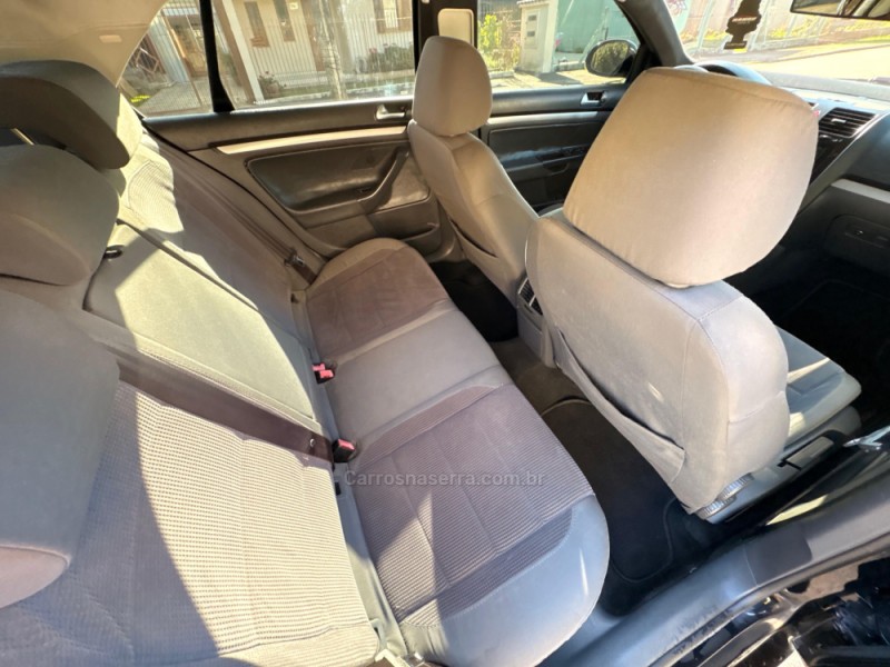 JETTA 2.5 I 20V 150CV GASOLINA 4P TIPTRONIC - 2007 - ESTâNCIA VELHA