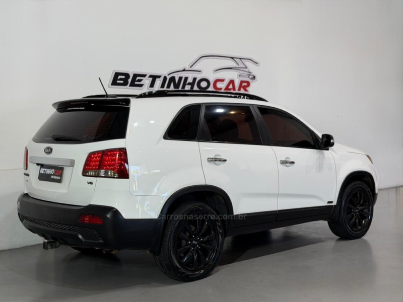 SORENTO 3.5 4X4 V6 24V GASOLINA 4P AUTOMÁTICO - 2012 - ESTâNCIA VELHA