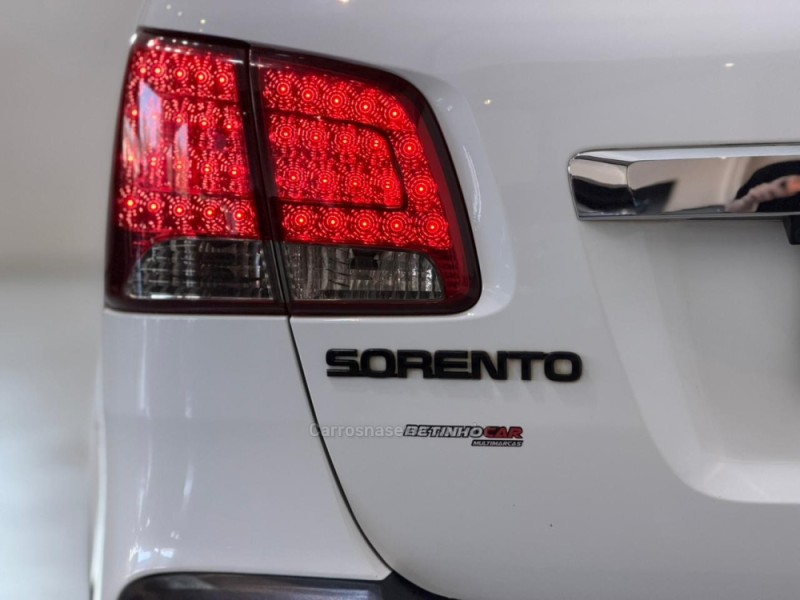SORENTO 3.5 4X4 V6 24V GASOLINA 4P AUTOMÁTICO - 2012 - ESTâNCIA VELHA