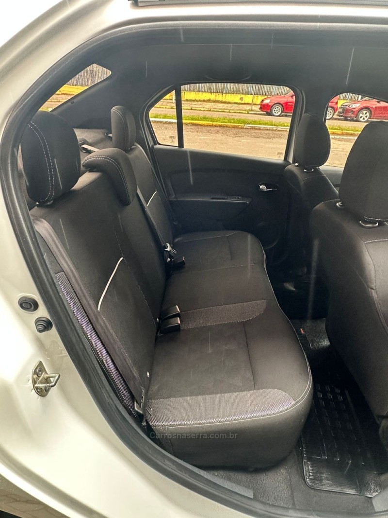 LOGAN 1.6 ZEN 16V FLEX 4P MANUAL - 2021 - PAROBé
