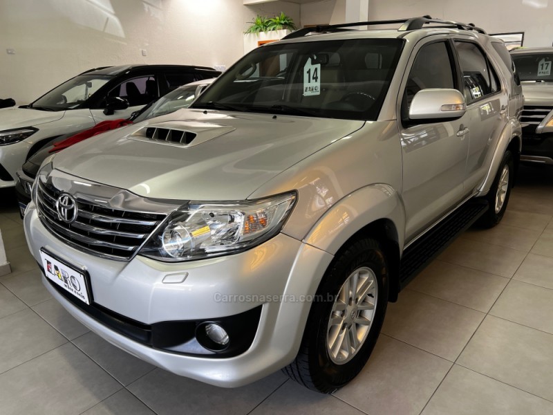 hilux sw4 3.0 srv 4x4 16v turbo intercooler diesel 4p automatico 2014 carlos barbosa