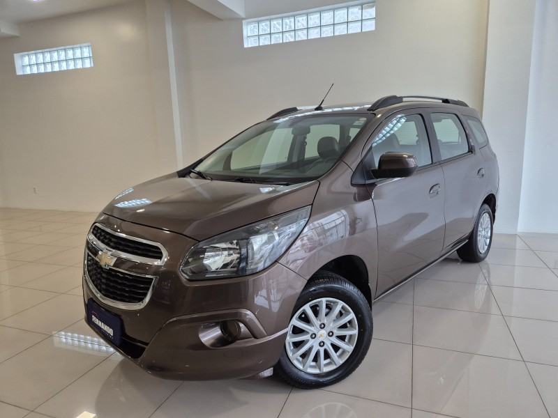 spin 1.8 lt 8v flex 4p automatico 2016 bento goncalves