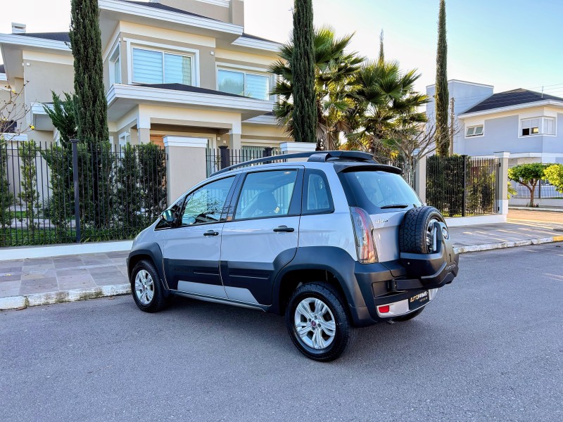 IDEA 1.8 MPI ADVENTURE 8V FLEX 4P MANUAL - 2013 - BENTO GONçALVES