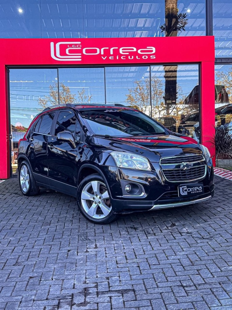tracker 1.8 mpfi ltz 4x2 16v flex 4p automatico 2014 canela