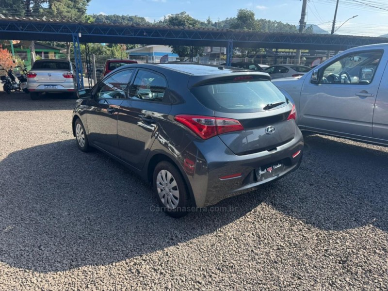 HB20 1.0 COMFORT 12V FLEX 4P MANUAL - 2013 - IGREJINHA