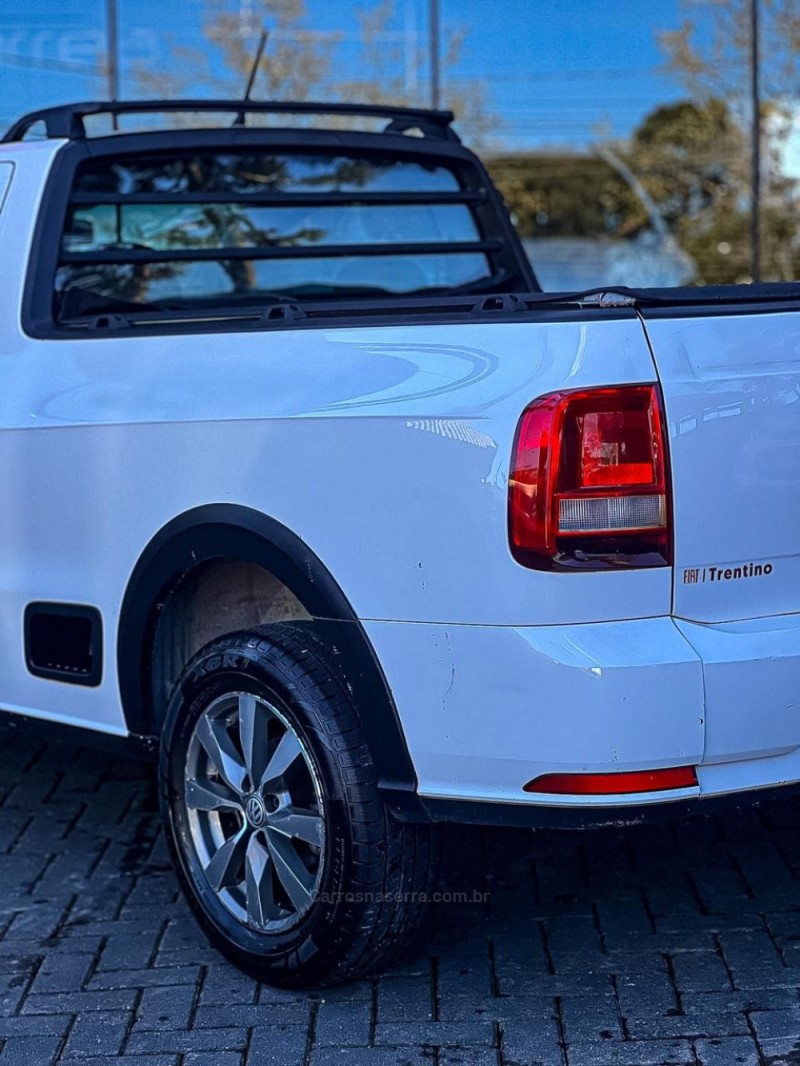 SAVEIRO 1.6 MI TRENDLINE CS 8V FLEX 2P MANUAL - 2020 - CANELA