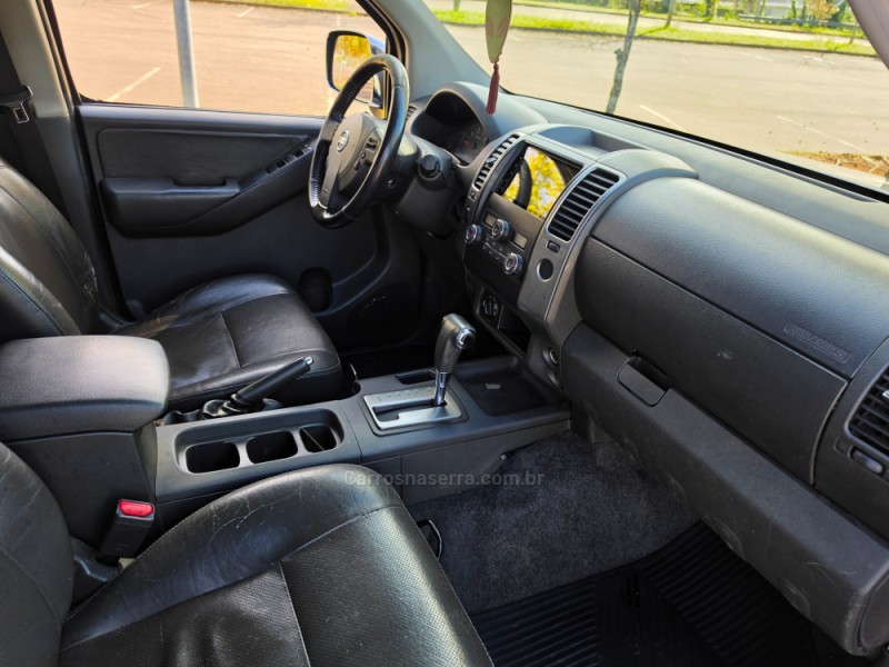 FRONTIER 2.5 SL 4X4 CD TURBO ELETRONIC DIESEL 4P AUTOMÁTICO - 2014 - BENTO GONçALVES