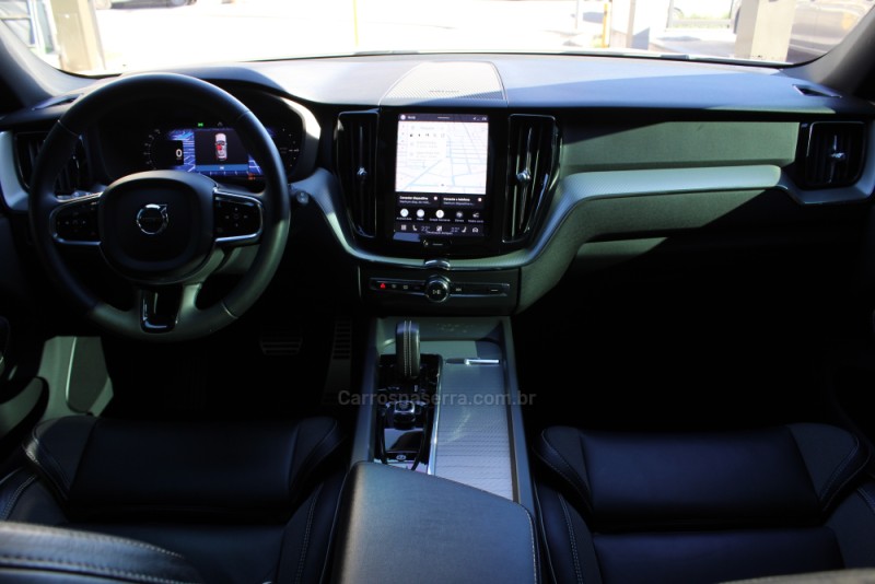 XC60 2.0 T8 R DESIGN HYBRID GASOLINA 4P AUTOMÁTICO - 2022 - CAXIAS DO SUL
