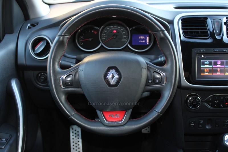 SANDERO 2.0 RS 16V FLEX 4P MANUAL - 2016 - CAXIAS DO SUL