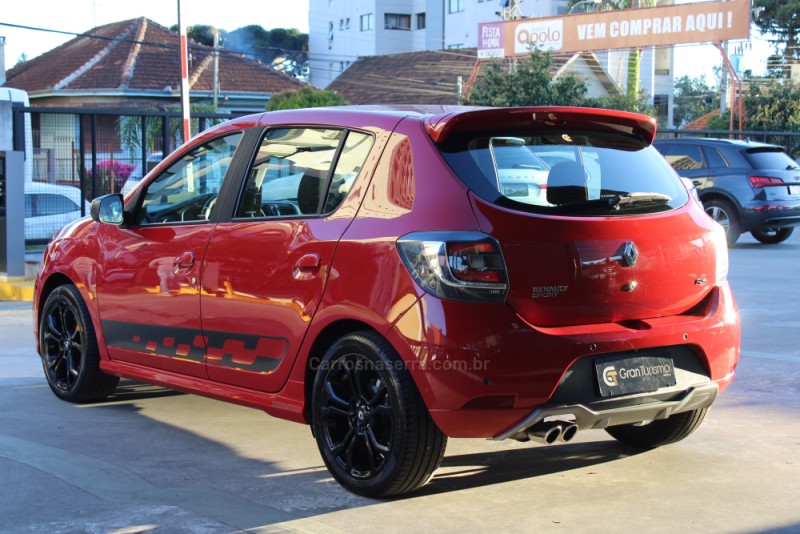 SANDERO 2.0 RS 16V FLEX 4P MANUAL - 2016 - CAXIAS DO SUL