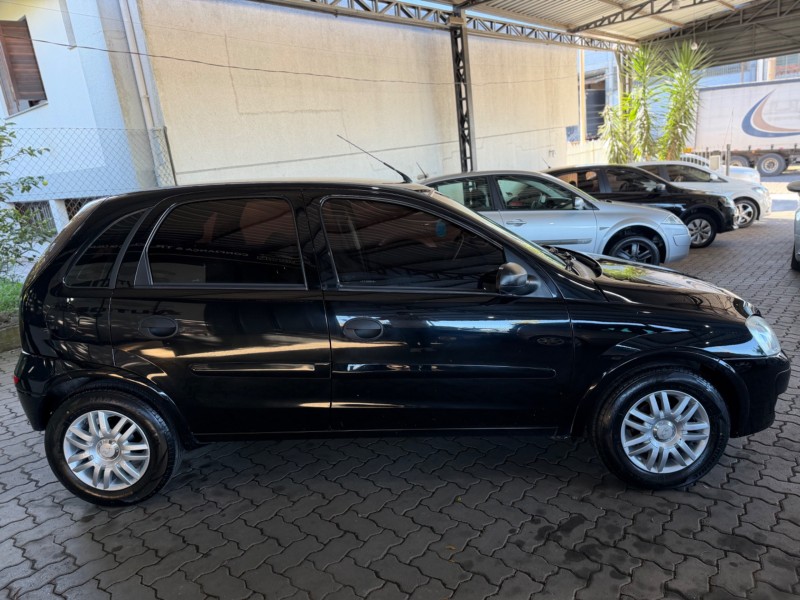 CORSA 1.4 MPFI MAXX SEDAN 8V FLEX 4P MANUAL - 2012 - CAXIAS DO SUL