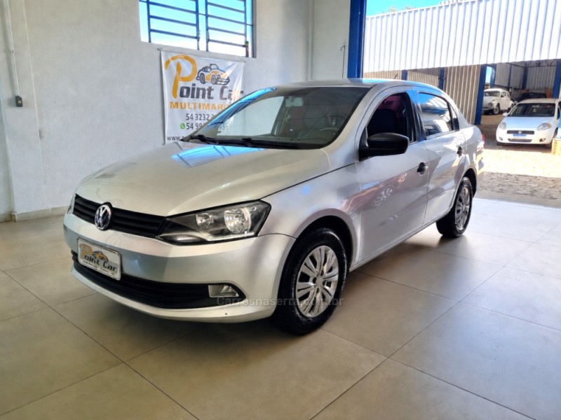 VOYAGE 1.6 MI TRENDLINE 8V FLEX 4P MANUAL - 2015 - VACARIA