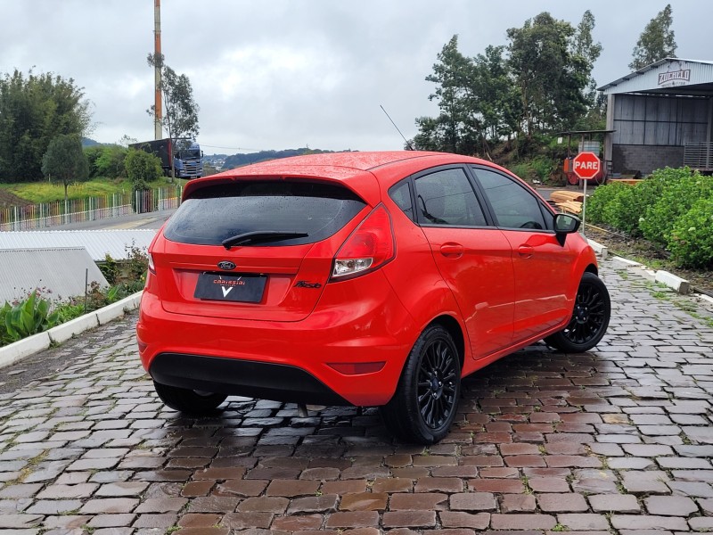 FIESTA 1.5 S HATCH 16V FLEX 4P MANUAL - 2016 - CARLOS BARBOSA