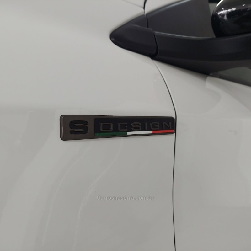 ARGO 1.3 DRIVE S-DESIGN 8V FLEX 4P MANUAL - 2023 - SANTA CRUZ DO SUL