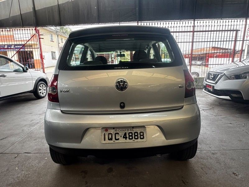 FOX 1.6 MI ROUTE 8V FLEX 4P MANUAL - 2009 - CAXIAS DO SUL