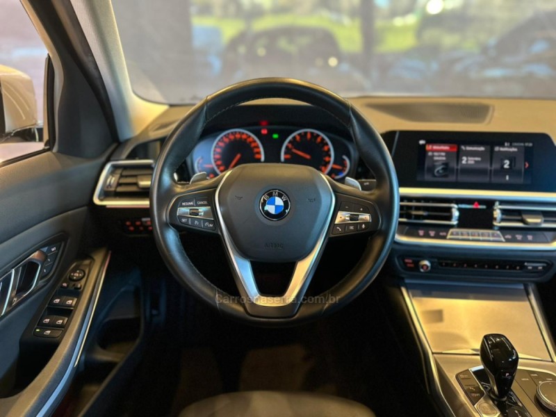 320I 2.0 SPORT 16V TURBO GASOLINA 4P AUTOMÁTICO - 2020 - CAXIAS DO SUL