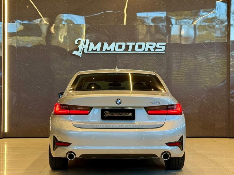 320I 2.0 SPORT 16V TURBO GASOLINA 4P AUTOMÁTICO - 2020 - CAXIAS DO SUL