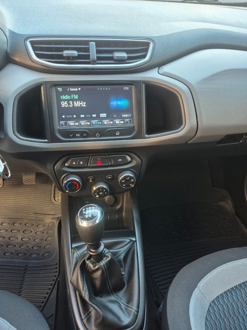 ONIX 1.0 LT 8V FLEX 4P MANUAL - 2015 - CAXIAS DO SUL
