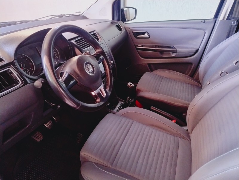 CROSSFOX 1.6 MI FLEX 8V 4P MANUAL - 2011 - SãO SEBASTIãO DO CAí