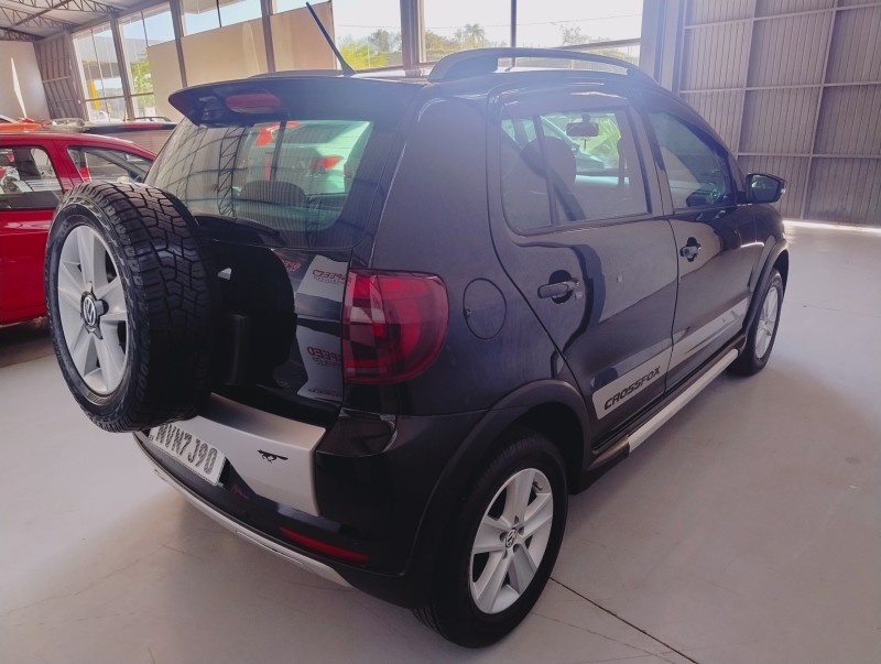 CROSSFOX 1.6 MI FLEX 8V 4P MANUAL - 2011 - SãO SEBASTIãO DO CAí