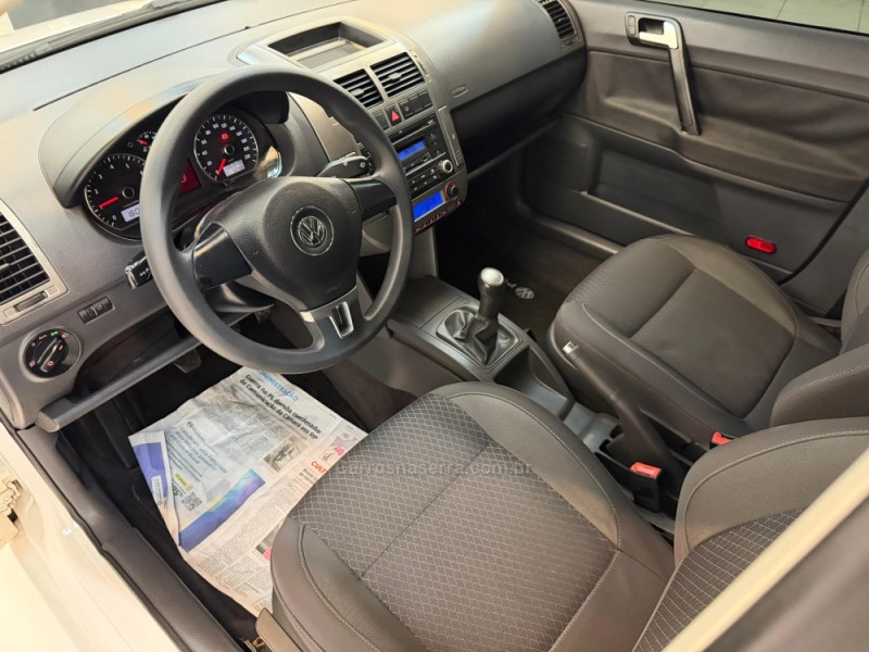 POLO 1.6 MI COMFORTLINE 8V FLEX 4P MANUAL - 2013 - BOM RETIRO DO SUL