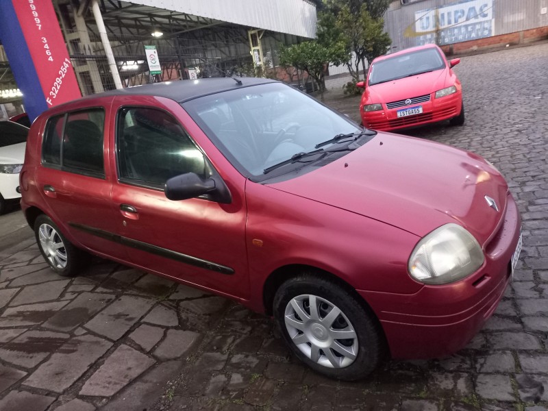 CLIO 1.0 RN 16V GASOLINA 4P MANUAL - 2001 - CAXIAS DO SUL