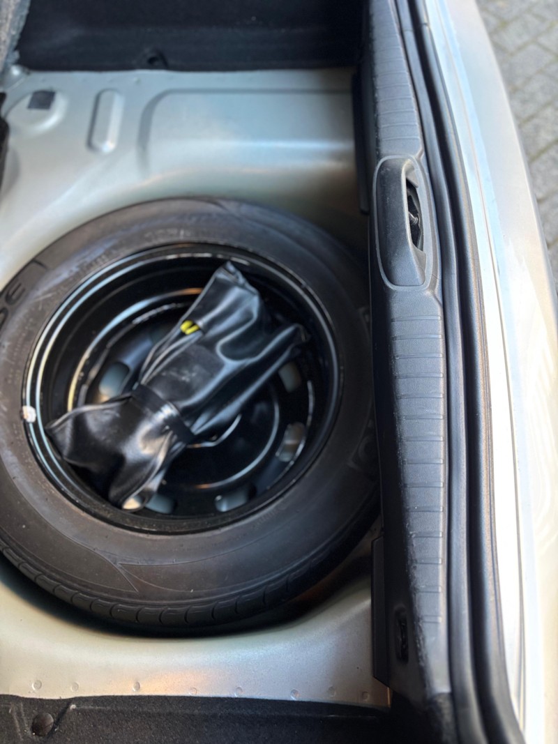 208 1.5 ACTIVE PACK 8V FLEX 4P MANUAL - 2015 - CAXIAS DO SUL