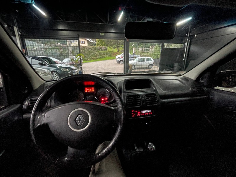 CLIO 1.0 EXPRESSION 16V HI-FLEX 4P MANUAL - 2016 - CAXIAS DO SUL