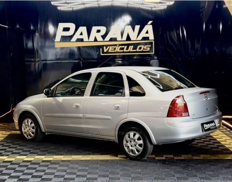 CORSA 1.8 MPFI PREMIUM SEDAN 8V FLEX 4P MANUAL - 2005 - ESTâNCIA VELHA