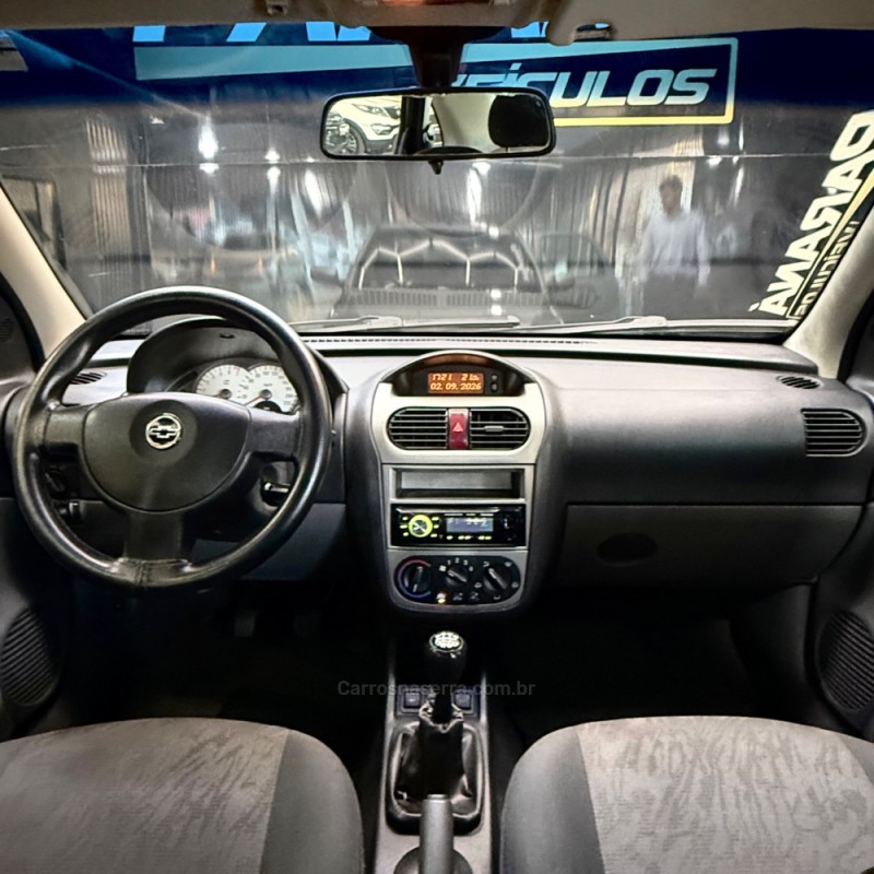 CORSA 1.8 MPFI PREMIUM SEDAN 8V FLEX 4P MANUAL - 2005 - ESTâNCIA VELHA