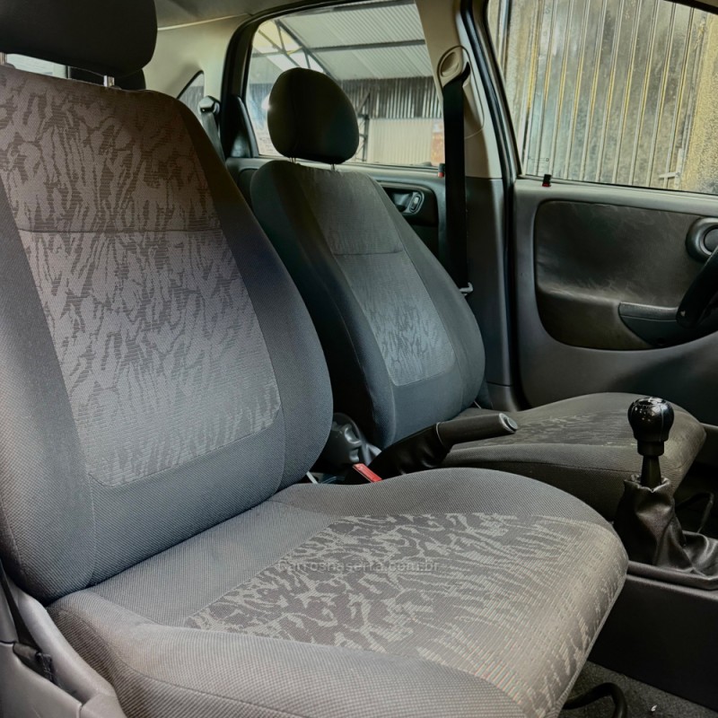 CORSA 1.8 MPFI PREMIUM SEDAN 8V FLEX 4P MANUAL - 2005 - ESTâNCIA VELHA