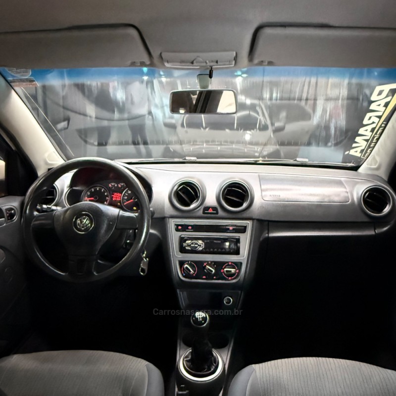 VOYAGE 1.6 MI TREND 8V FLEX 4P MANUAL - 2013 - ESTâNCIA VELHA