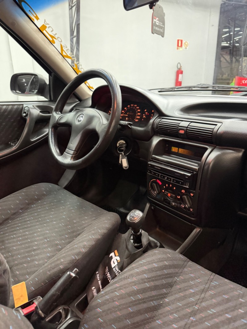 ASTRA 2.0 MPFI GLS 8V GASOLINA 4P MANUAL - 1995 - SAPIRANGA