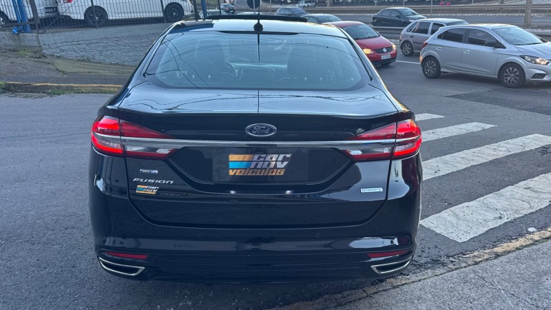 FUSION 2.0 TITANIUM GTDI ECOBOOST FWD GASOLINA 4P AUTOMÁTICO - 2017 - CAXIAS DO SUL
