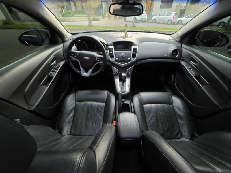 CRUZE 1.8 LT 16V FLEX 4P AUTOMÁTICO - 2013 - VERANóPOLIS
