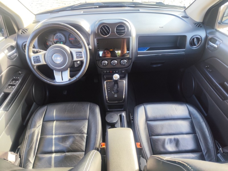 COMPASS 2.0 16V FLEX SPORT AUTOMÁTICO - 2012 - FARROUPILHA