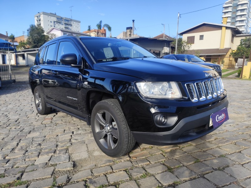 COMPASS 2.0 16V FLEX SPORT AUTOMÁTICO - 2012 - FARROUPILHA