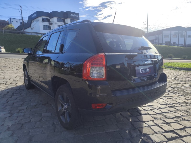COMPASS 2.0 16V FLEX SPORT AUTOMÁTICO - 2012 - FARROUPILHA