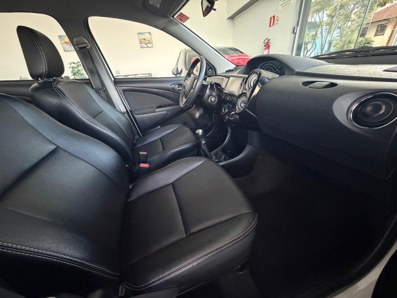 ETIOS 1.5 XLS SEDAN 16V FLEX 4P MANUAL - 2016 - CAXIAS DO SUL