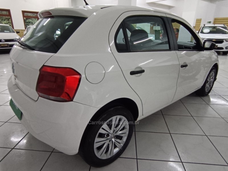 GOL 1.6 MI 8V GASOLINA 4P MANUAL - 2021 - NOVA PETRóPOLIS