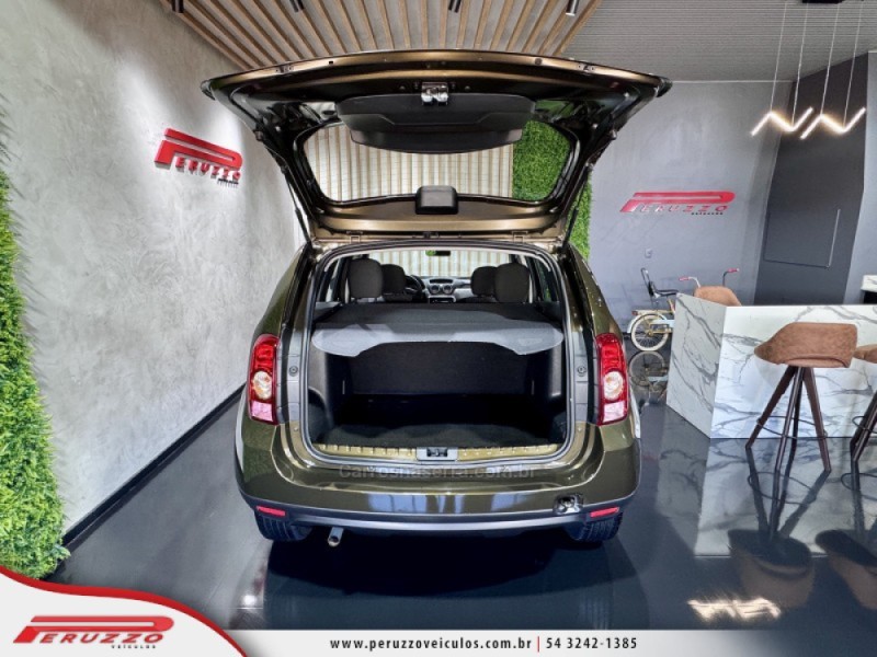 DUSTER 1.6 EXPRESSION 4X2 16V FLEX 4P MANUAL - 2014 - NOVA PRATA