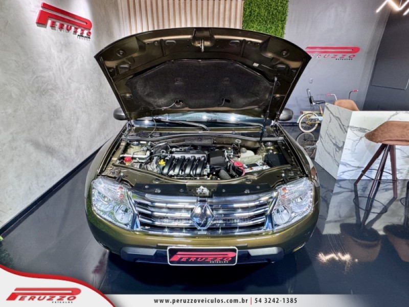 DUSTER 1.6 EXPRESSION 4X2 16V FLEX 4P MANUAL - 2014 - NOVA PRATA