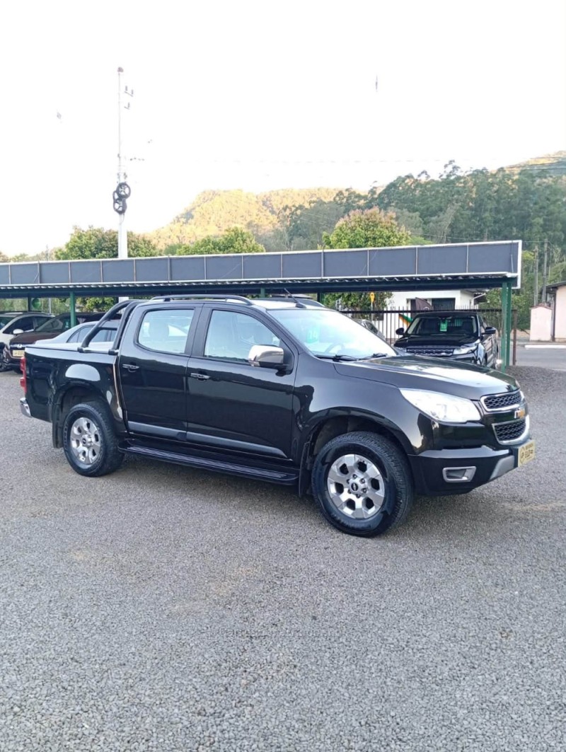 S10 2.4 LTZ 4X2 CD 8V FLEX 4P MANUAL - 2014 - PICADA CAFé