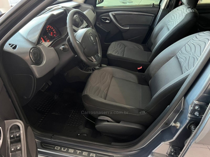DUSTER 2.0 DYNAMIQUE 4X2 16V FLEX 4P AUTOMÁTICO - 2013 - CAXIAS DO SUL