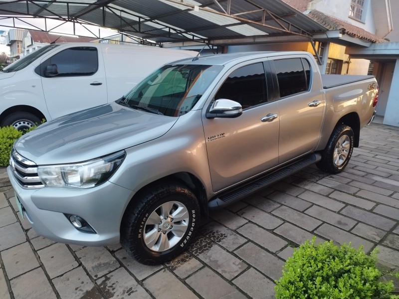 HILUX 2.8 SRV 4X4 CD 16V DIESEL 4P AUTOMÁTICO - 2016 - VERANóPOLIS