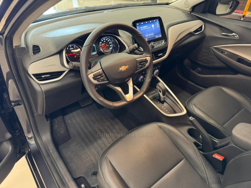ONIX 1.0	PREMIER II PLUS 12V TURBO FLEX 4P AUTOMÁTICO - 2025 - VERANóPOLIS