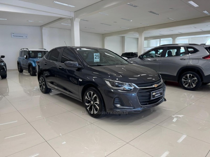 ONIX 1.0	PREMIER II PLUS 12V TURBO FLEX 4P AUTOMÁTICO - 2025 - VERANóPOLIS
